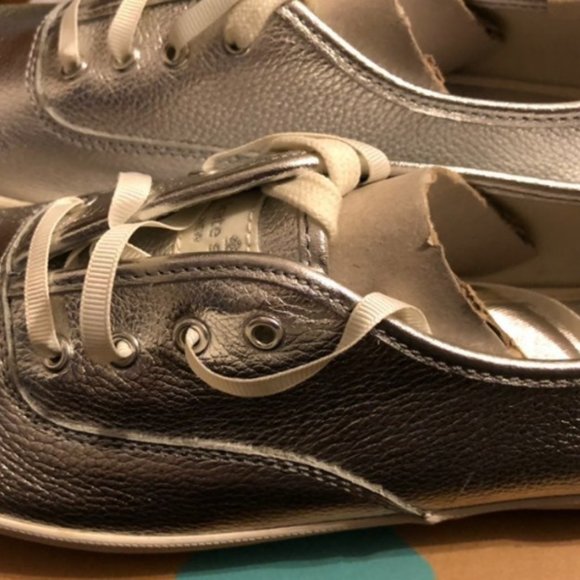 Kate Spade X Keds Metallic Silver Leather Champion Sneakers NWT Size 8.5 NEW - Picture 2 of 2